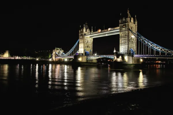 Tower Bridge (Londra)